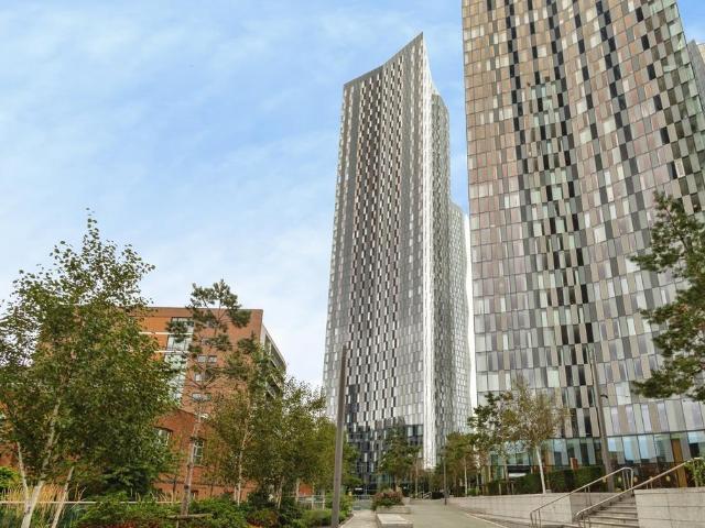Flat for sale in New Jackson, Manchester