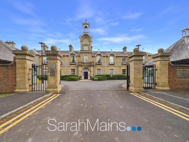 Flat for sale in Coxlodge, Newcastle upon Tyne