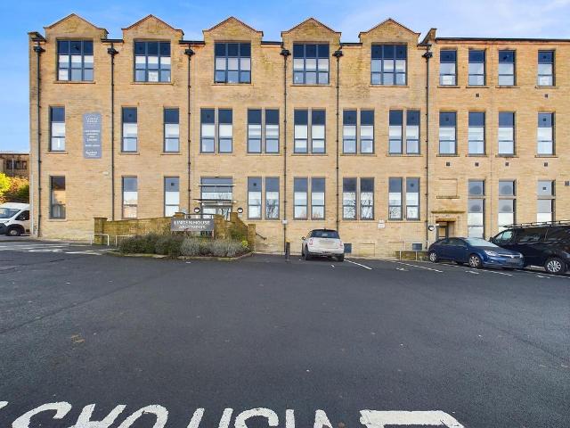 Flat for sale in Higherford, Lancashire