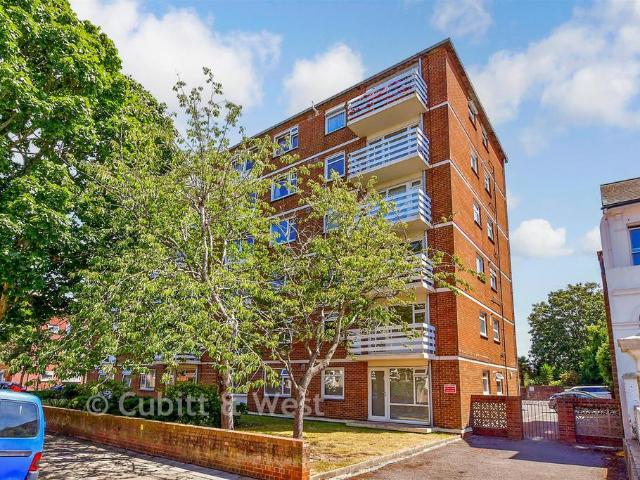 Flat for sale in Somers Town, City Of Portsmouth