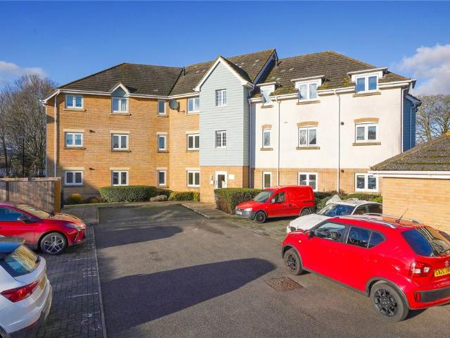 Flat for sale in Bourne Vale, Kent