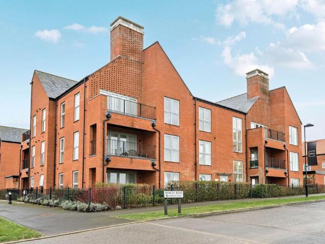 Flat for sale in Headbourne Worthy, Hampshire