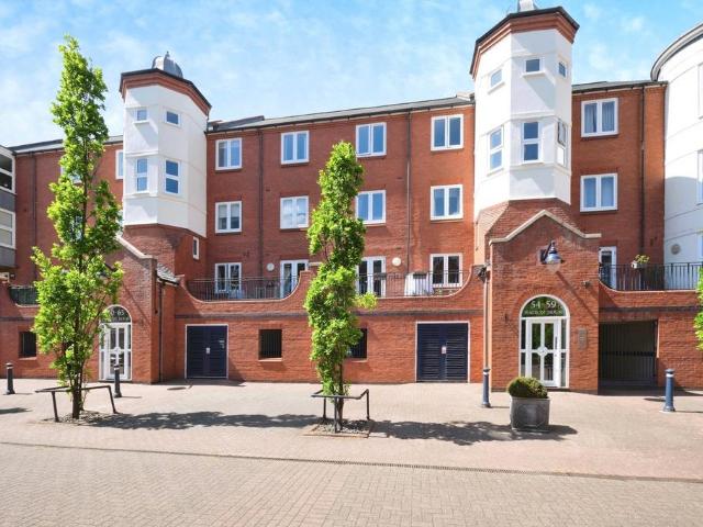 Flat for sale in Ladywood, West Midlands