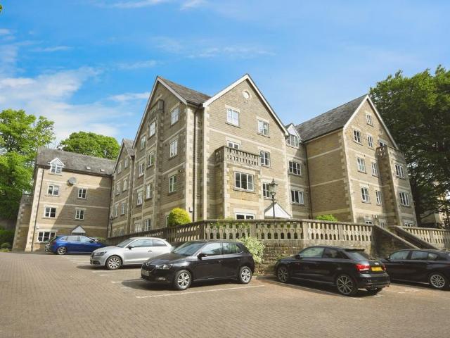 Flat for sale in Broomhill, South Yorkshire