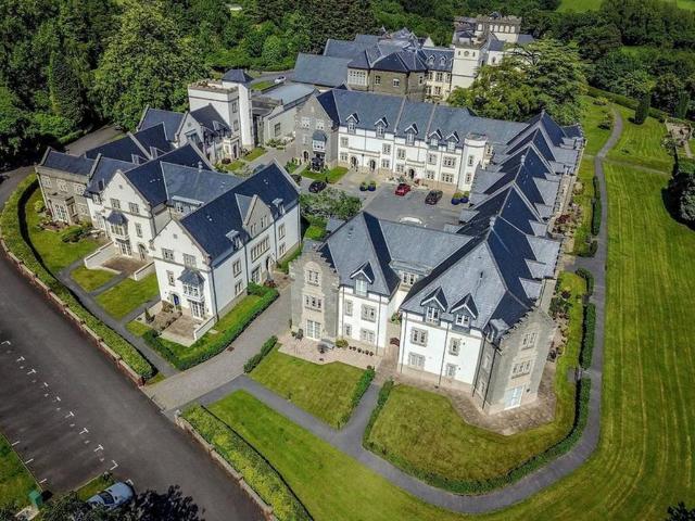 Flat for sale in Brynsadler, Wales