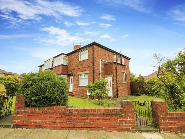 Flat for sale in New York, Isle Of Man