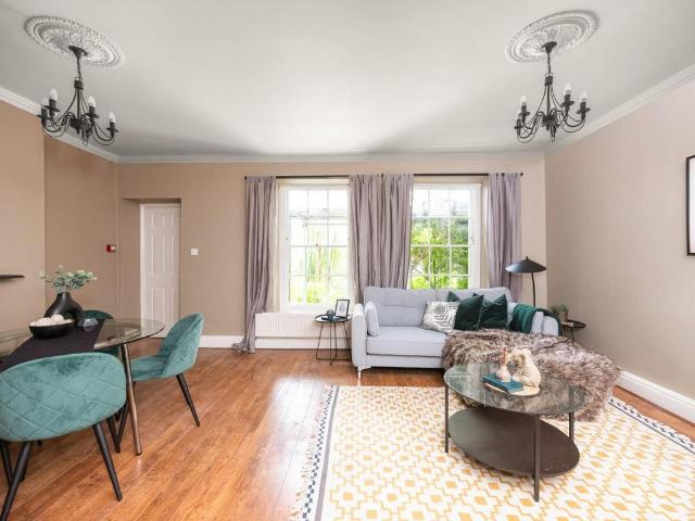 Flat for sale in Spike Island, Feckenham