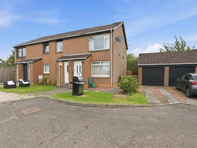 Flat for sale in East Craigs, Scotland