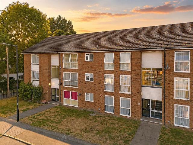 Flat for sale in Enfield Island Village, Greater London