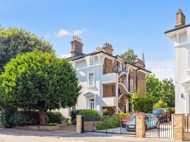 Flat for sale in Baizdon Road Estate, Greater London