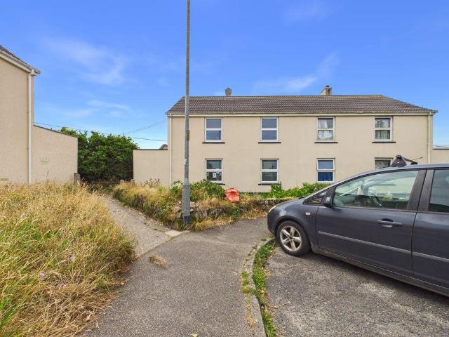 Flat for sale in St Just, Cornwall