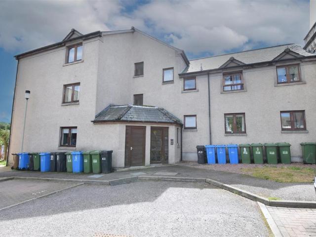 Flat for sale in Fishertown, Nairn