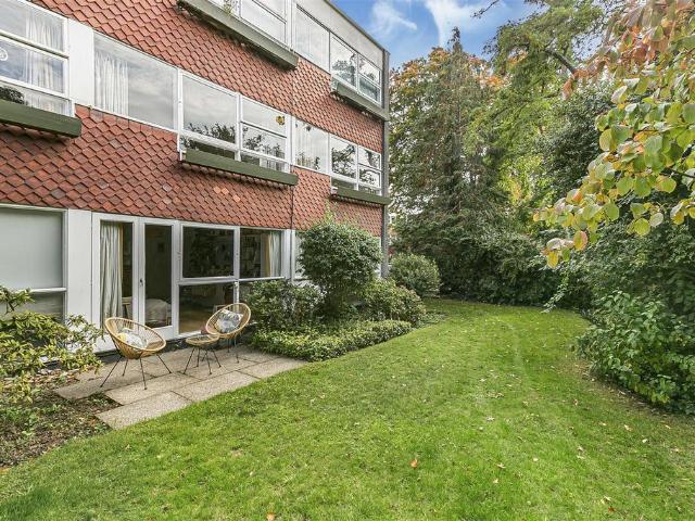 Flat for sale in Ham, Greater London