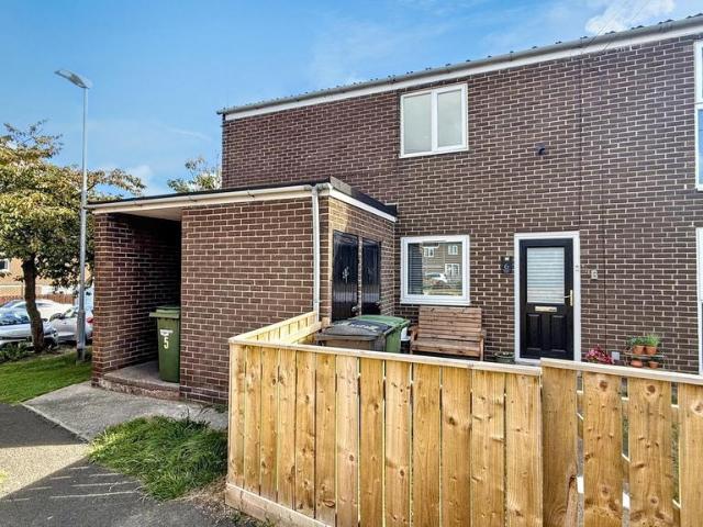 Flat for sale in Stakeford, Bomarsund