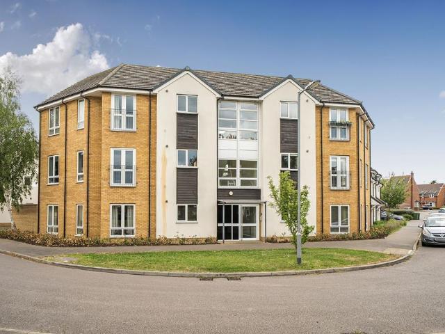 Flat for sale in Arrington, Cambridgeshire
