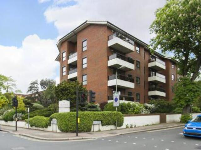 Flat for sale in Golders Green, Isle Of Man