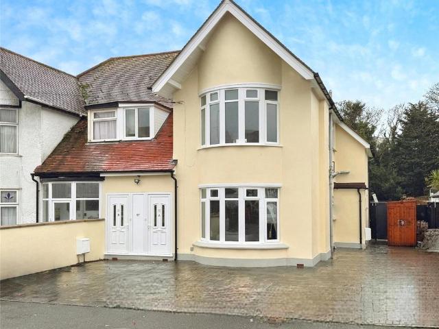 Flat for sale in Preston, Livermead