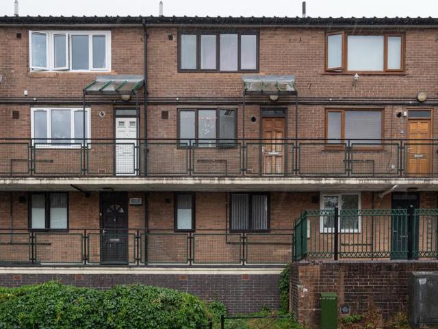 Flat for sale in Saint George's, Netherthorpe