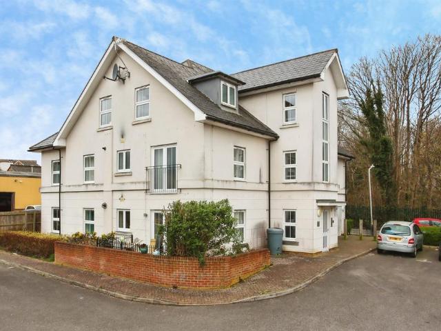 Flat for sale in St James, Sandown Park