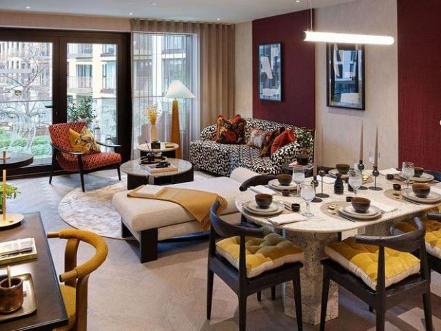 Flat for sale in St. George in the East, Wapping