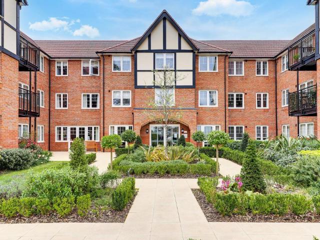 Flat for sale in Barton In Fabis, East Midlands