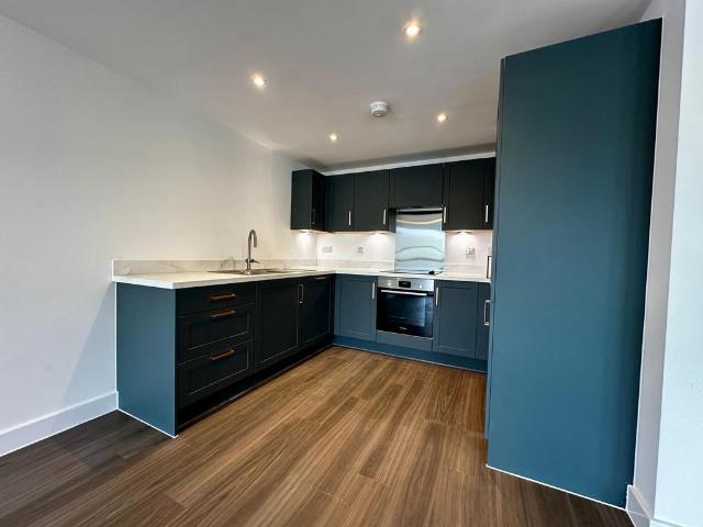 Flat for sale in Monkston Park, Milton Keynes