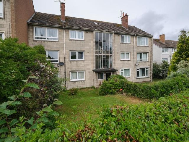 Flat for sale in Colinton Mains, Oxgangs