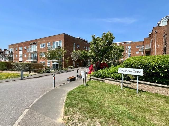 Flat for sale in Old Town, Heathlands