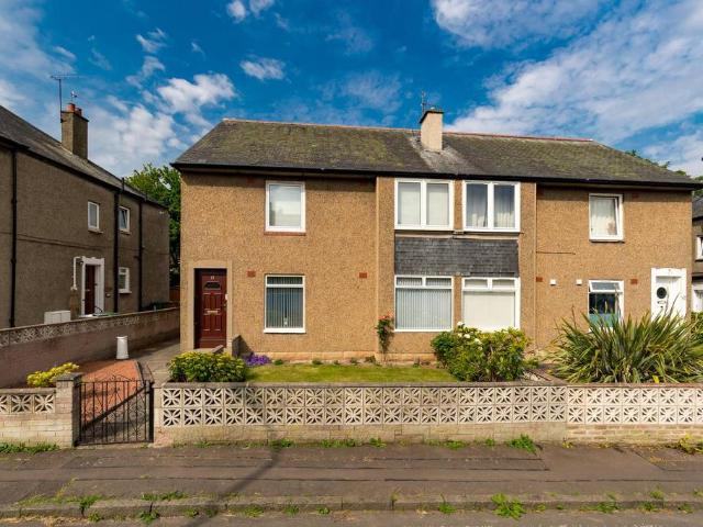 Flat for sale in Colinton Mains, Oxgangs