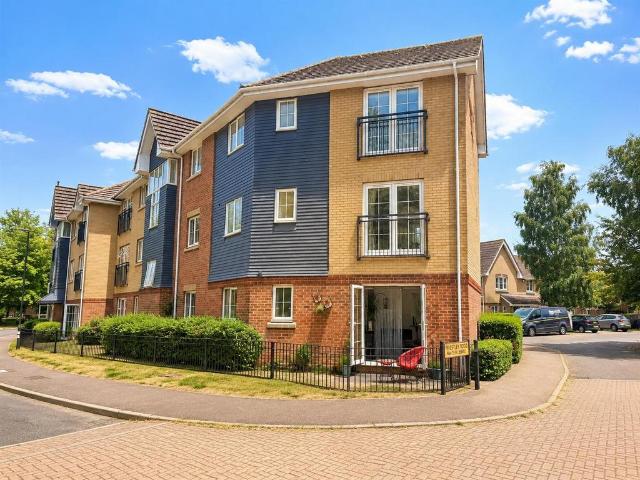 Flat for sale in Chells, Shephall