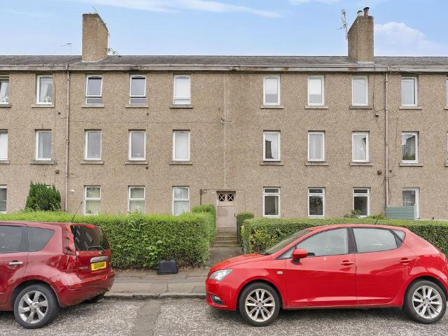 Flat for sale in Whitson, Saughton
