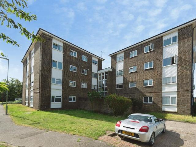 Flat for sale in Clayhall, Middlecroft