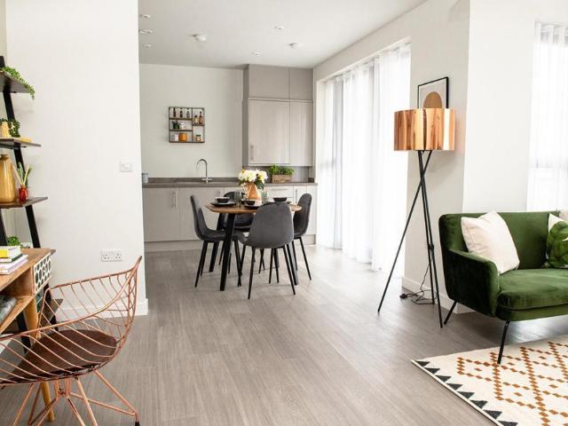 Flat for sale in Crown Point, Leeds