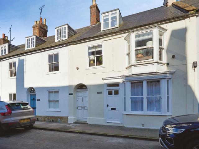 Flat for sale in Sherborne, East Dorset