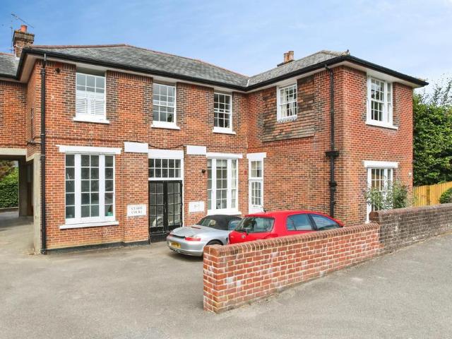 Flat for sale in St James, Sandown Park