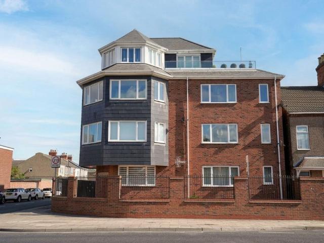 Flat for sale in Cleethorpes, North East Lincolnshire
