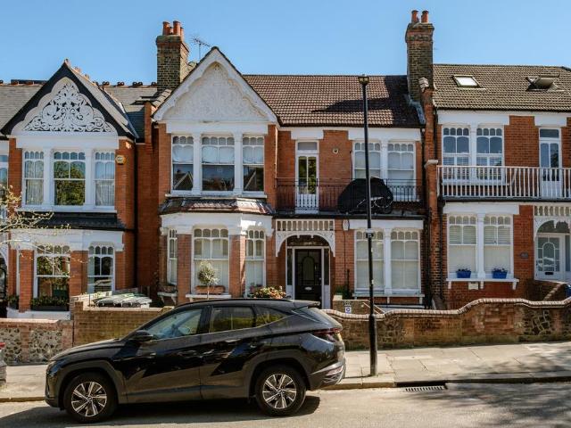 Flat for sale in Muswell Hill, Isle Of Man