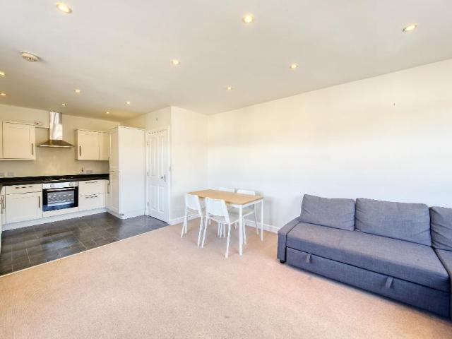Flat for sale in London Borough of Merton, Greater London