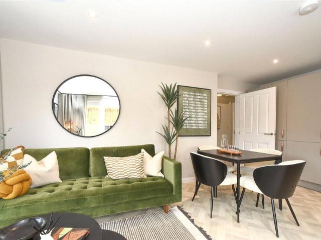 Flat for sale in Chippenham, Wiltshire