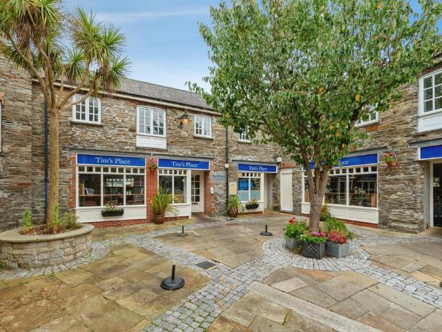 Flat for sale in Gonvena, Wadebridge