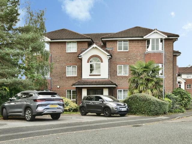 Flat for sale in Dean Row, Wilmslow