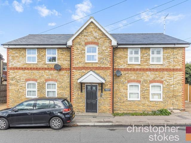 Flat for sale in Kings Hill, Colliers End