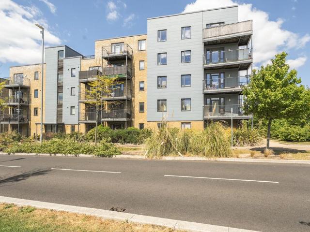 Flat for sale in Castle Hill, Monks Orchard