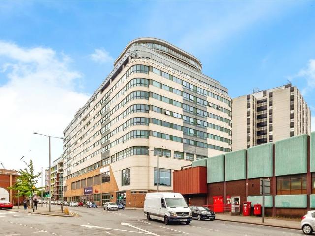 Flat for sale in St Ann's, Haddon