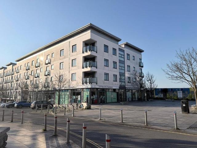 Flat for sale in Cattedown, Mount Wise