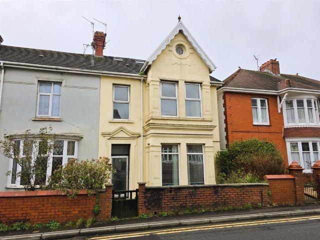 Flat for sale in Mount Pleasant, Llanelli