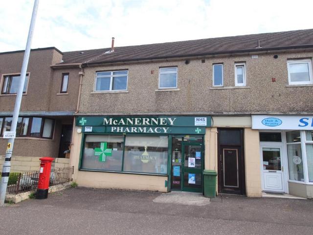 Flat for sale in Greenock, Scotland