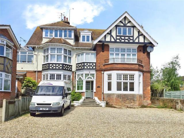 Flat for sale in Upper Walmer, Ash