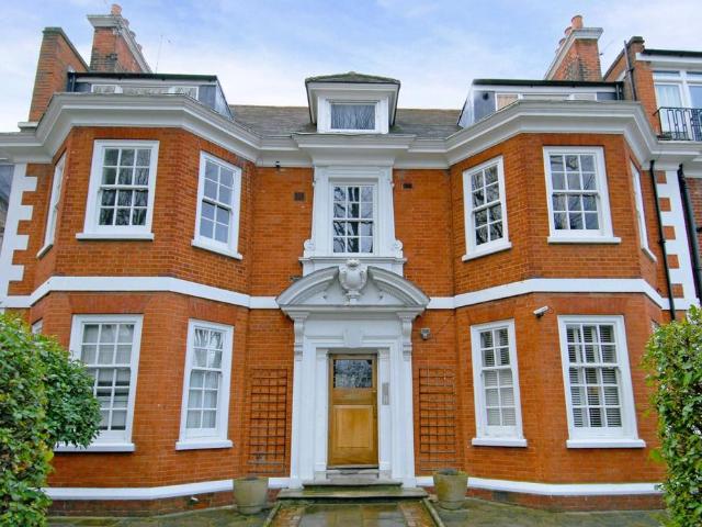 Flat for sale in Belsize Park, Primrose Hill
