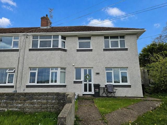 Flat for sale in Cimla, Neath
